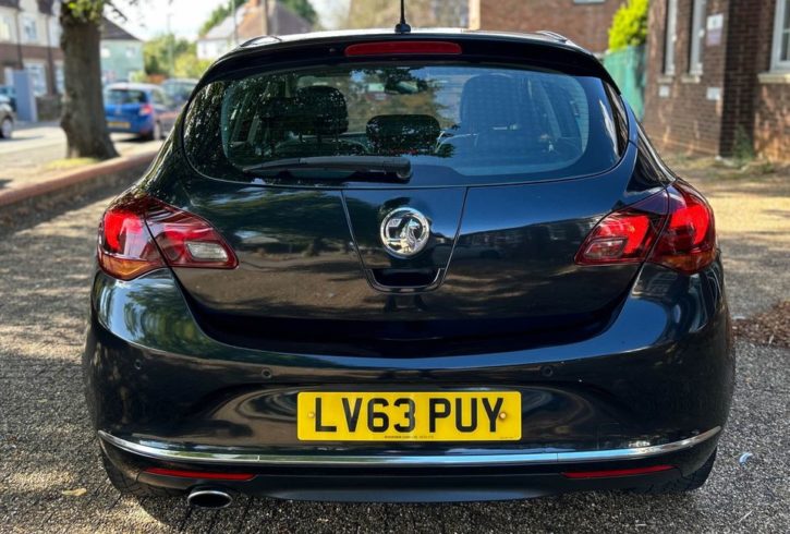 Vand Masina Vauxhall Astra In Peterborough, UK