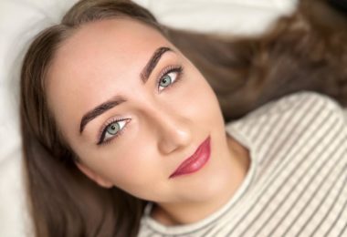 Servicii De Micropigmentare Sprancene In Dagenham, Londra