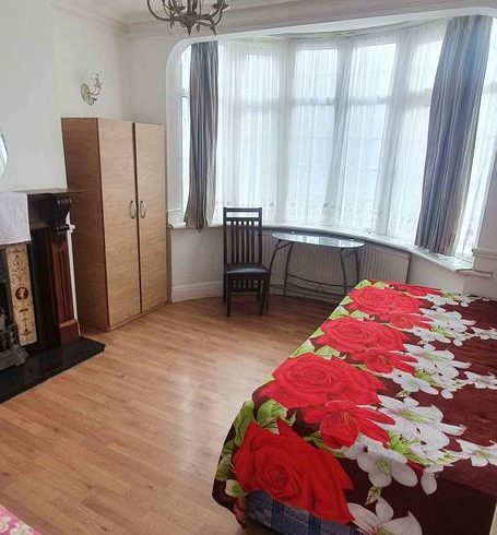 Chirie Camera Dubla In Barking, Londra