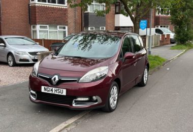 Vand Masina Renault Scenic In Stoke-on-Trent, UK