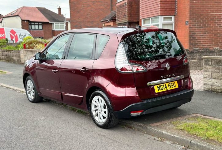 Vand Masina Renault Scenic In Stoke-on-Trent, UK