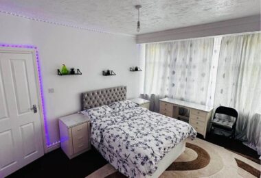 Chirie Camera Dubla In Gants Hill, Londra