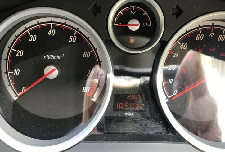 Vand Masina Vauxhall Astra In Londra, UK