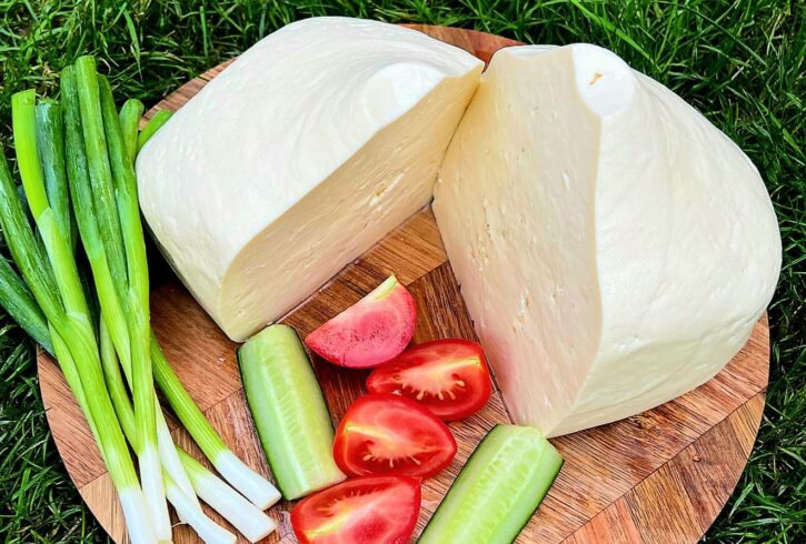 Branzeturi Naturale Din Lapte De Vaca Cu Livrare In UK