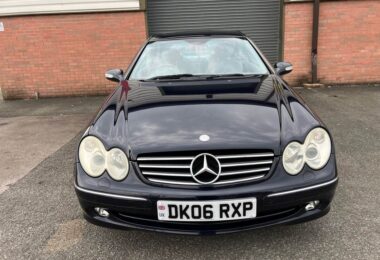 Vand Masina Mercedes-Benz CLK240 In Tewkesbury, UK