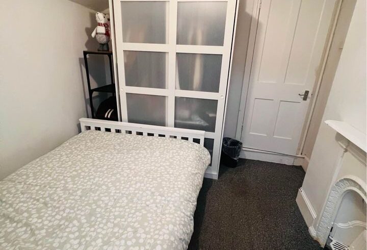 Chirie Cameră Single În Canning Town, Londra