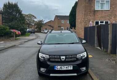 Vând Mașină Dacia Sandero Stepway În Basildon, UK