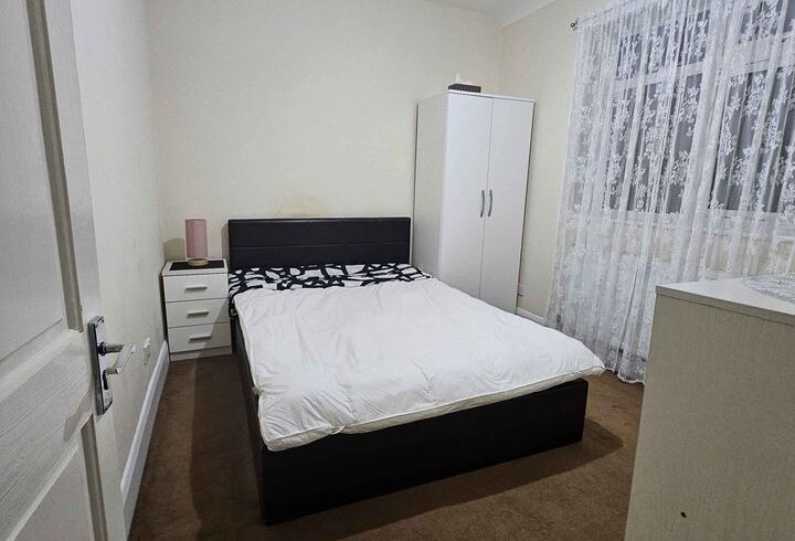 Chirie Cameră Dublă În Dagenham, Londra