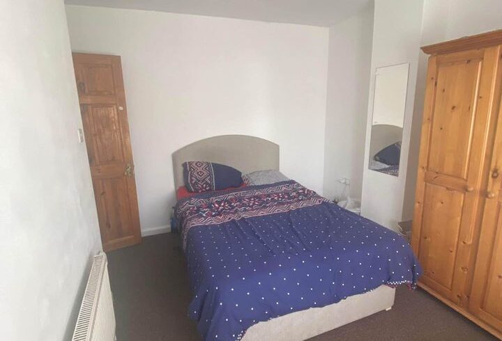 Chirie Cameră Dublă În Edgware, Londra