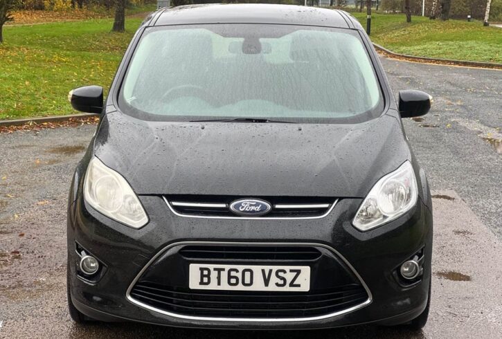 Vând Mașină Ford C-Max Titanium În Ilford, Londra