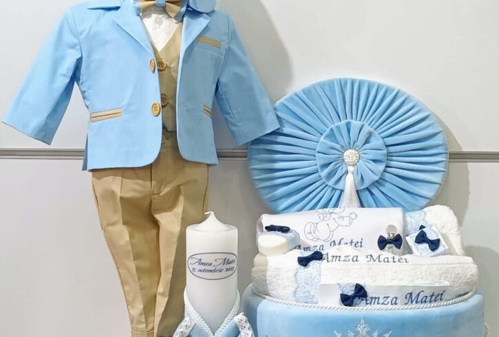 Trusouri Botez Baieti Cu Livrare In UK