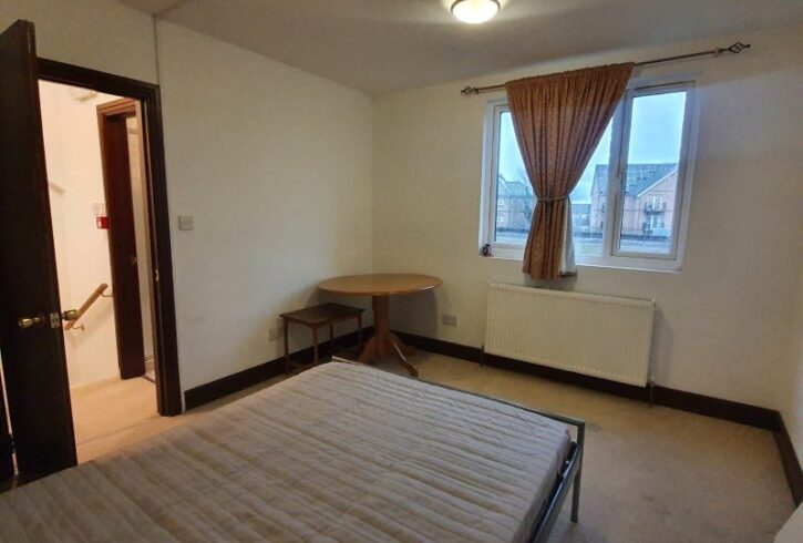 Inchiriere Studio Flat Spațios în Sud-Estul Londrei Inchiriere Studio Flat Spațios în Sud-Estul Londrei