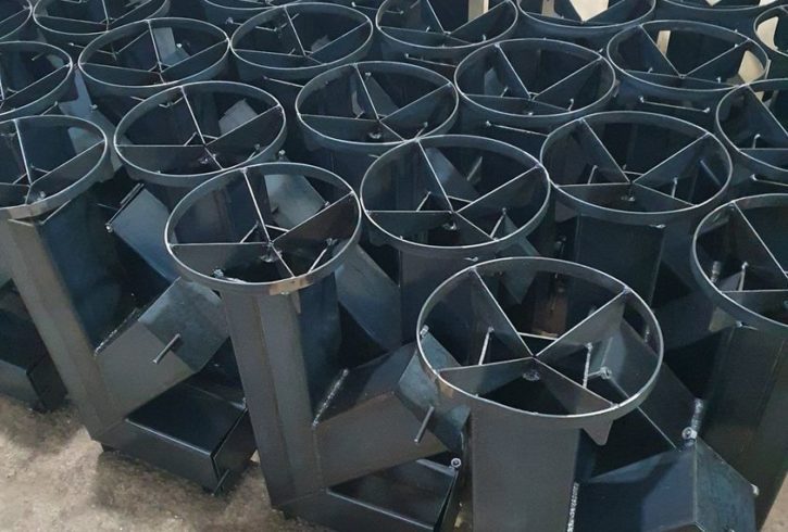 Vand Discuri Si Vase Din Fonta In Dangeham, Londra