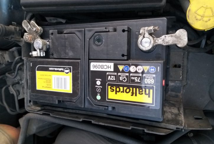 Vand Auto SAAB 93 2007 150cp in Enfield - Londra E48