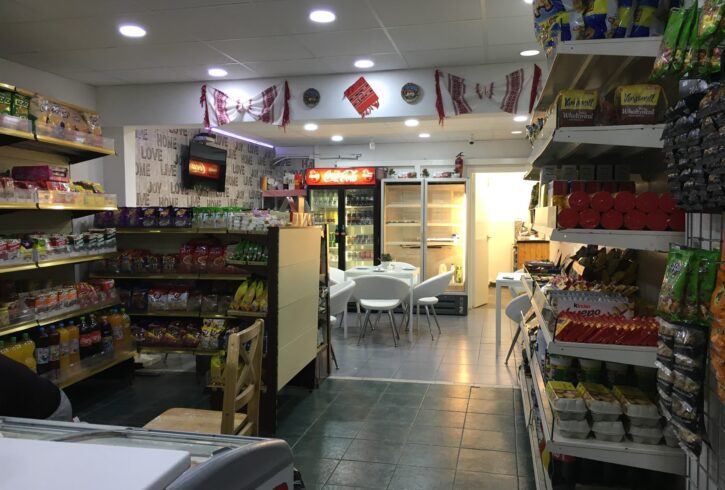 Prajitura Casei - Magazin Romanesc In Manchester, UK