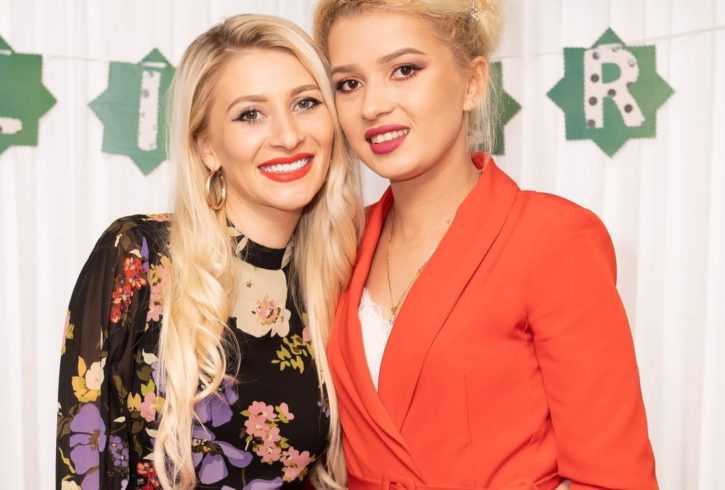 Formația Surorile Robu - Muzica pentru Petreceri in Londra Formația Surorile Robu - Muzica pentru Petreceri in Londra