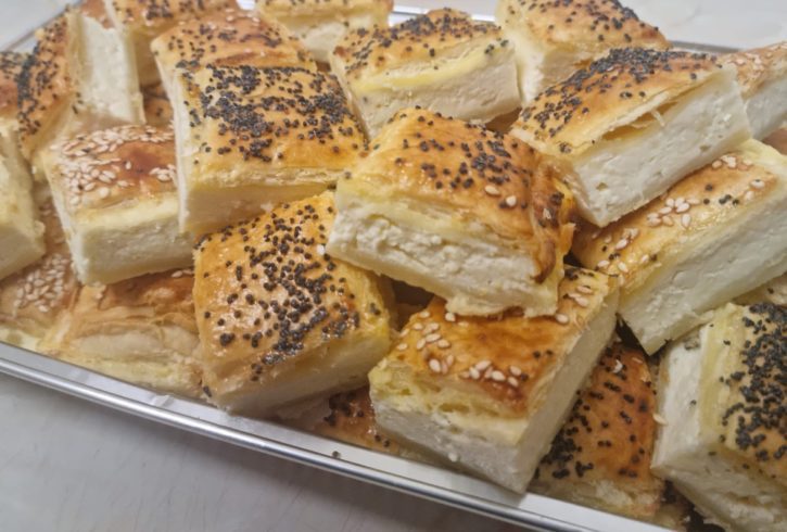 Servicii Complete Catering in Birmingham - 4ev3r Tasty by Mada Servicii Complete Catering in Birmingham - 4ev3r Tasty by Mada