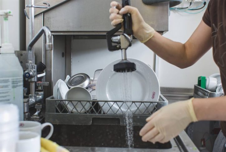 Loc de Munca Ajutor Bucatarie in Finchley