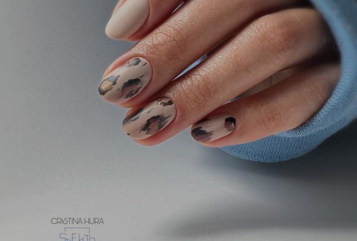 Salon Unghii cu Gel in Harrow, Londra - Cristina Hura Nails