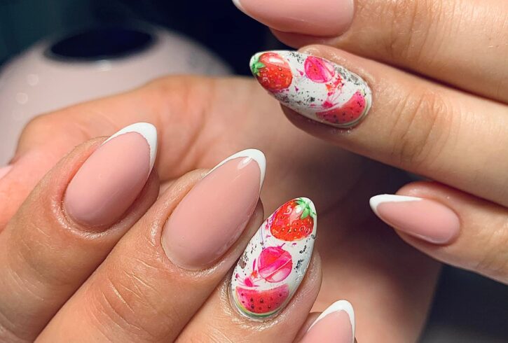 Servicii De Extensii Unghii Cu Gel In Kingsbury, Londra