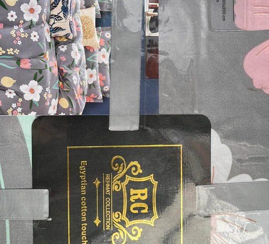 Vând Lenjerii de Pat si alte Accesorii in Harrow Londra