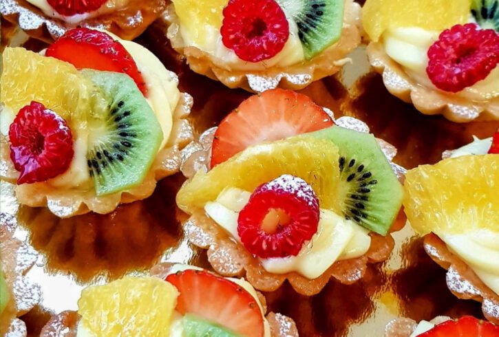 Torturi Si Prajituri Pentru Aniversari In Birmingham, UK