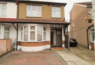 Inchiriere Apartament 2 Camere in Barkingside, Londra - REMAX