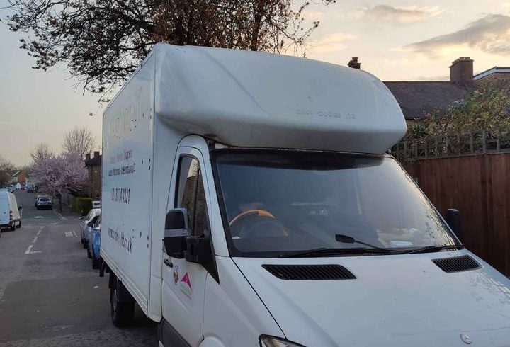 Vând Auto Mercedes-Benz Sprinter din 2011 in Londra