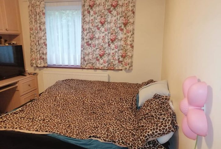 Chirie Camera Dubla in Apartament cu 2 camere in Edgware, Londra