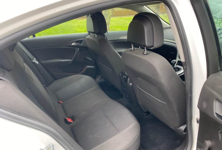 Vand Auto Vauxhall Insignia din anul 2011 in Hoddesdon