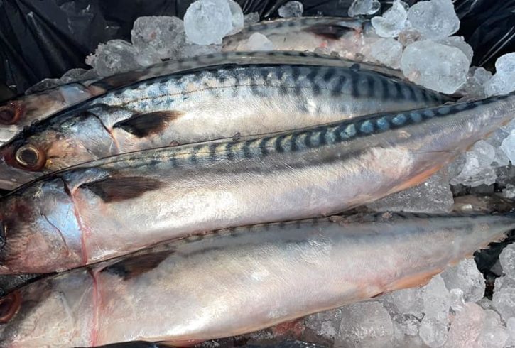 La Simon Magazin Romanesc in Dagenham, Londra