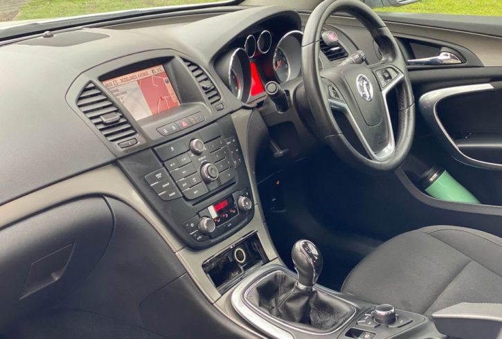 Vand Auto Vauxhall Insignia din anul 2011 in Hoddesdon