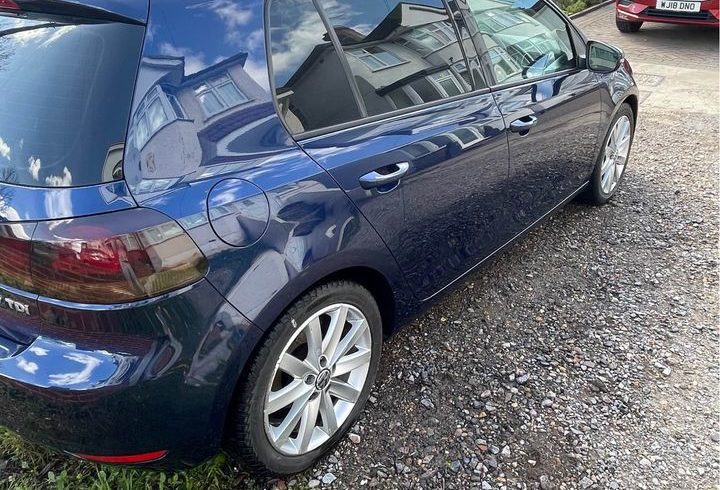 Vand Auto Volkswagen Golf GT 2.0 TDI 140 din 2009 in Londra