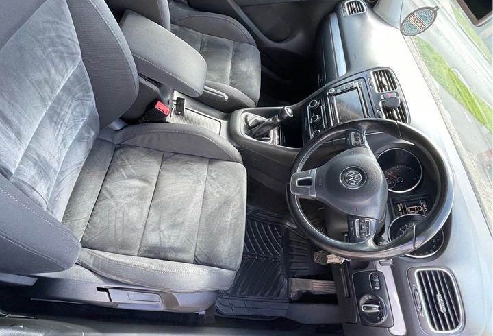 Vand Auto Volkswagen Golf GT 2.0 TDI 140 din 2009 in Londra