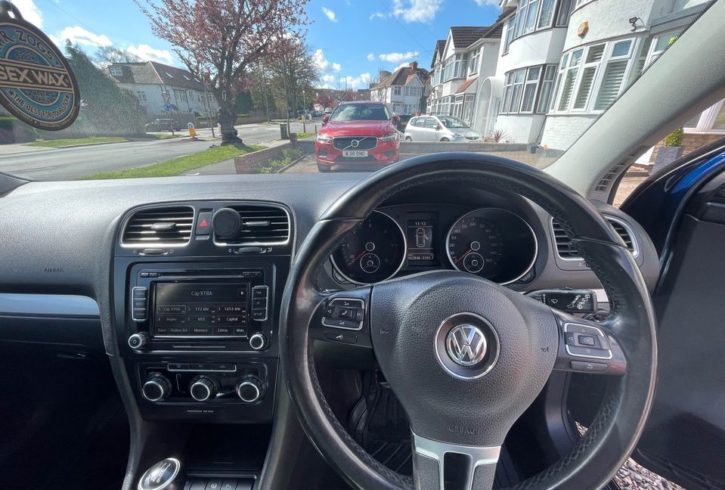 Vand Auto Volkswagen Golf GT 2.0 TDI 140 din 2009 in Londra