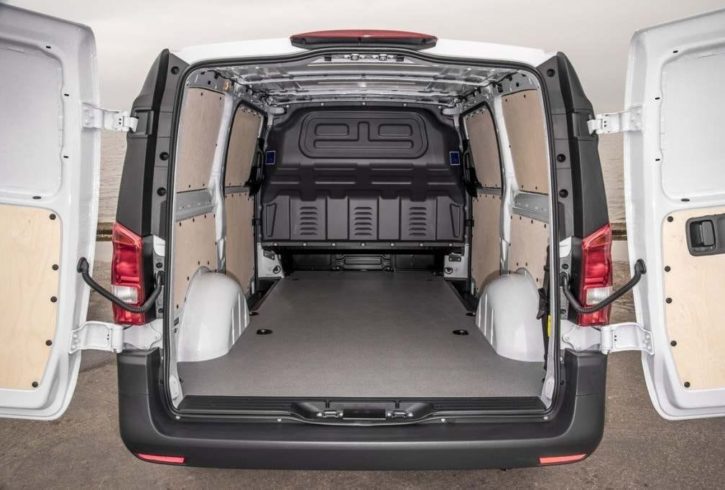 Servicii Mutari cu Van-ul in Londra si UK