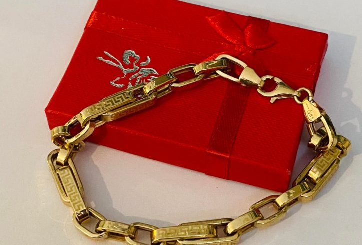 Vand Bijuterii din Aur 14k in Haringey, Londra