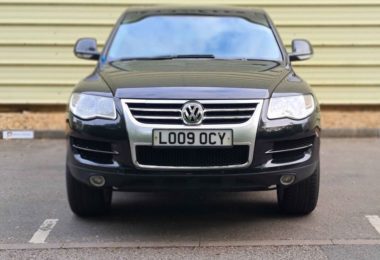 Vand Auto Volkswagen Touareg din 2009 in Aldershot, UK