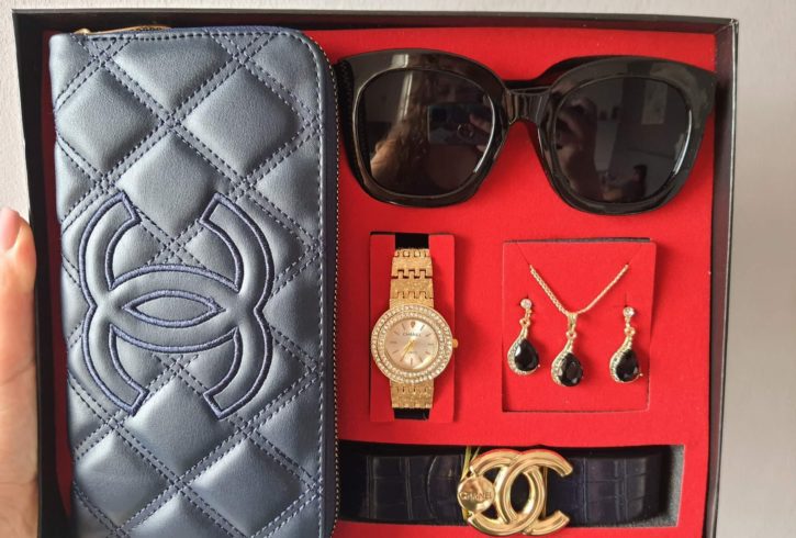 Cadouri Personalizate, Reclame 3D si Bannere in Exeter, UK