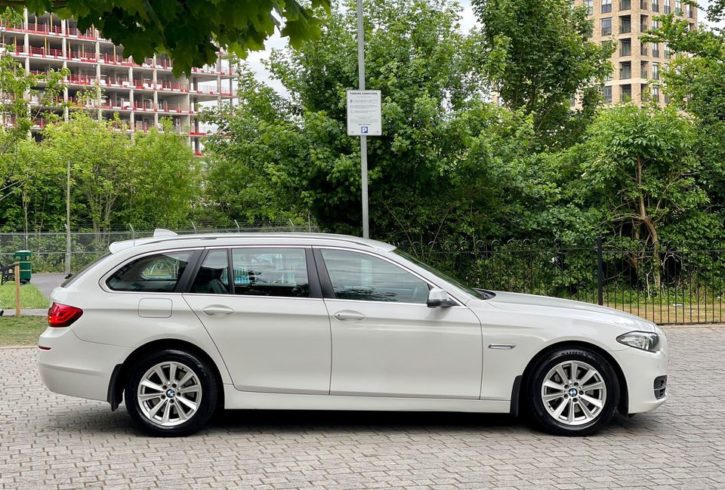 Vand Auto BMW Seria 5 Wagon din 2014 in Wembley, Londra