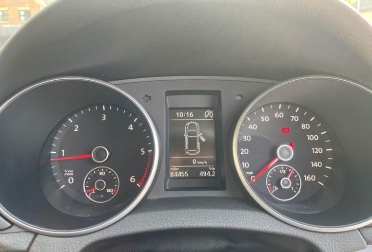 Vand Volkswagen Golf mk 6 1.6 diesel din 2011 in Hatfield, UK