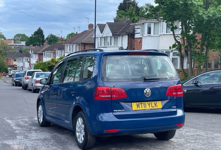 Vand Auto Volkswagen Touran din 2011 in Birmingham, UK