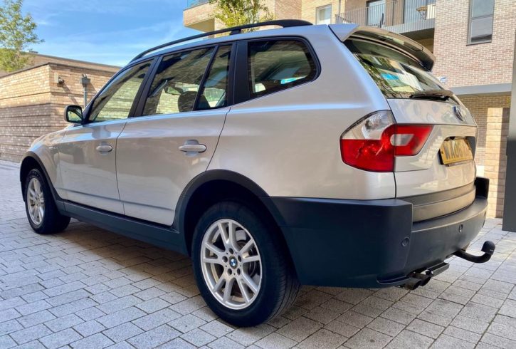 Vand Auto BMW X3 SUV din 2005 in Wembley, Londra