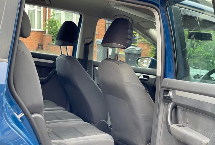 Vand Auto Volkswagen Touran din 2011 in Birmingham, UK