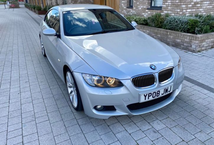 Vand Auto BMW Seria 3 din 2008 in Londra, UK