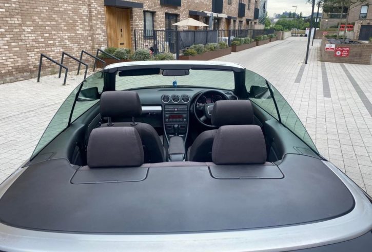 Vand Auto Audi A4 Decapotabil din 2008 in Londra