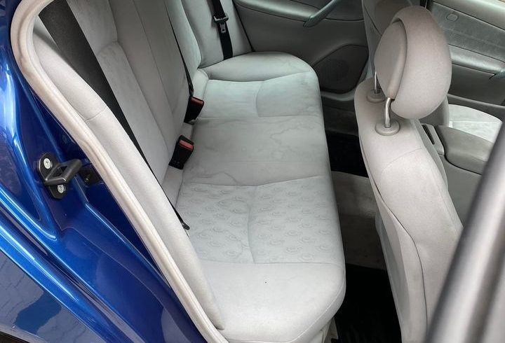 Vand Auto Mercedes Benz C-Class Sedan din 2004 in Londra