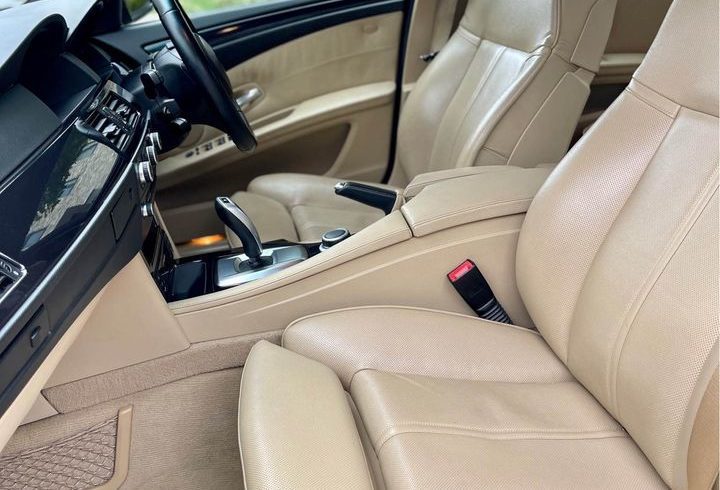 Vand Auto BMW Seria 5 Sedan din 2007 in Londra