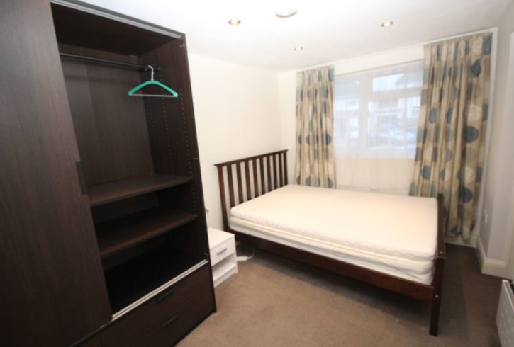 Apartament cu o Camera de Inchiriat in Edgware, Londra