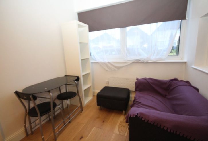 Apartament cu o Camera de Inchiriat in Edgware, Londra